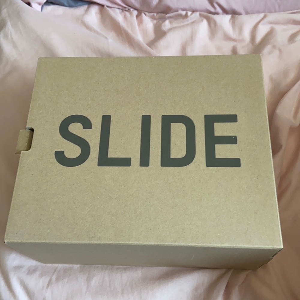 Yeezy slide BOX ONLY